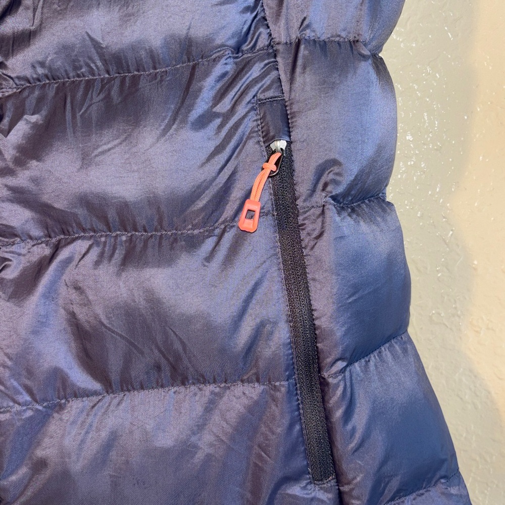 EUC women's REI Co-op Stratocloud down vest in Dark Gray with peachy pink - Picture 4 of 11